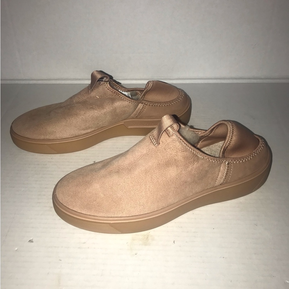 NWOB ECCO Street Tray Tech Tan Shearling Slippers Shoes Sz 11-11.5
